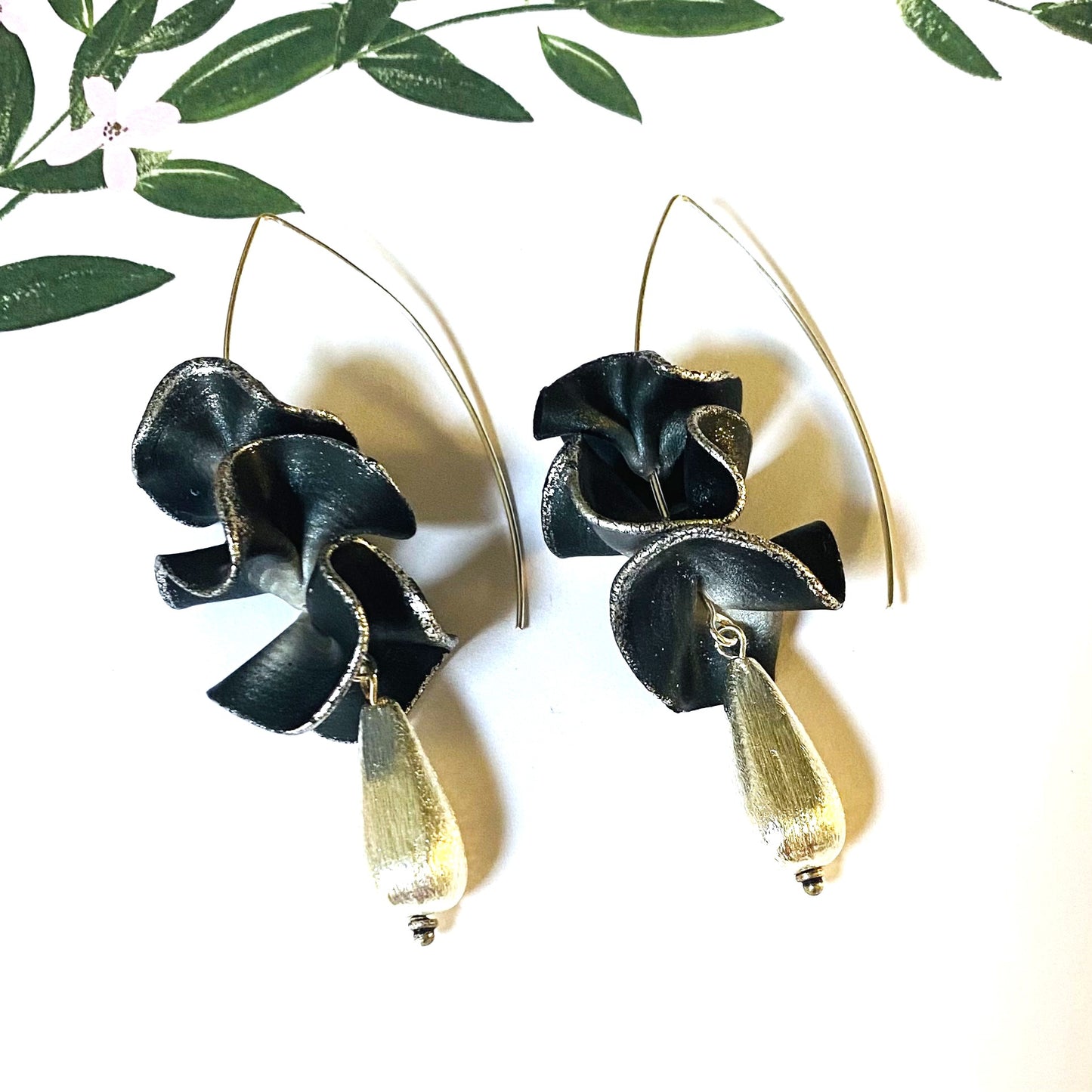 Silver Rim Flamenco Ruffle Drops