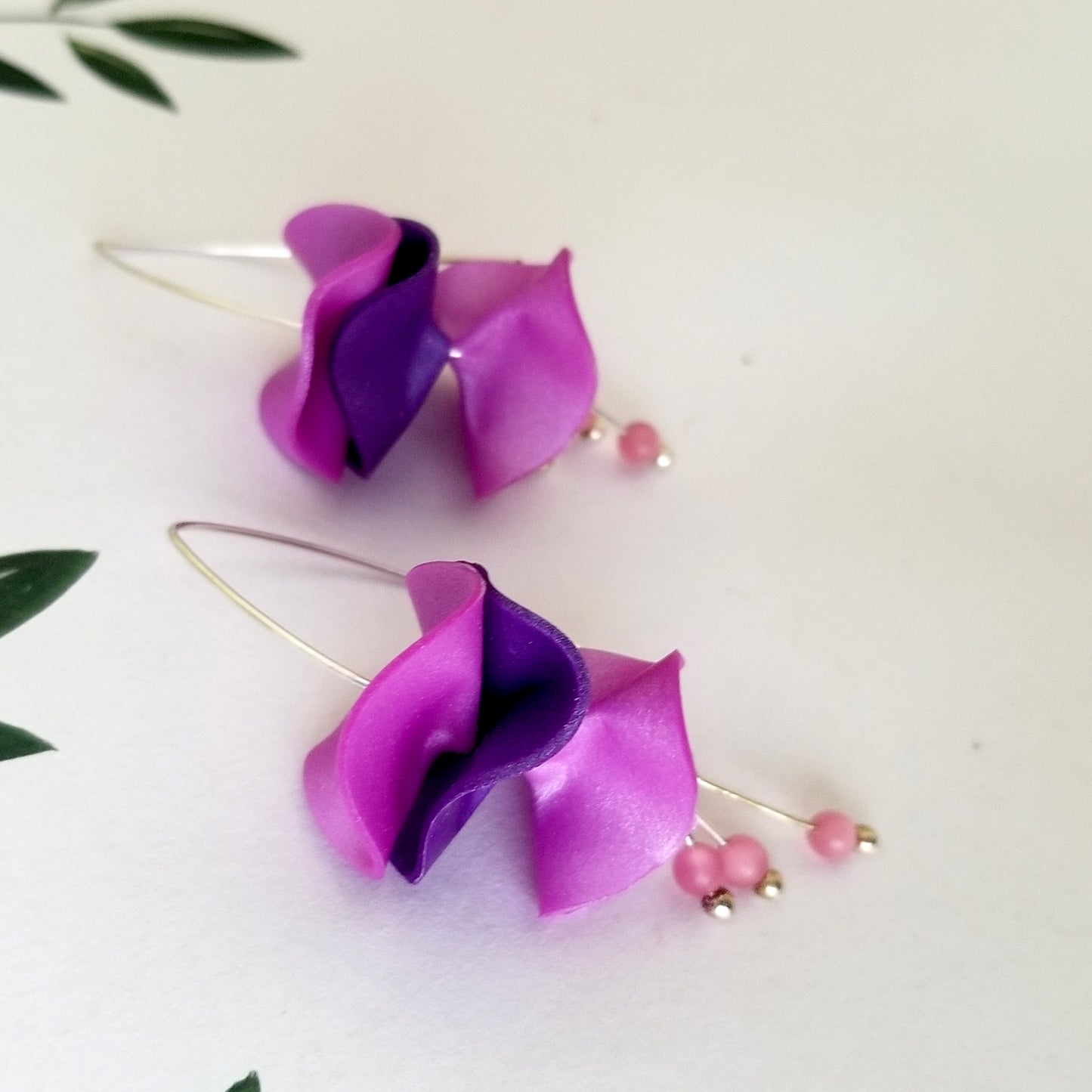 Flamenco Ruffle 2 Toned Purple on Silver Drops